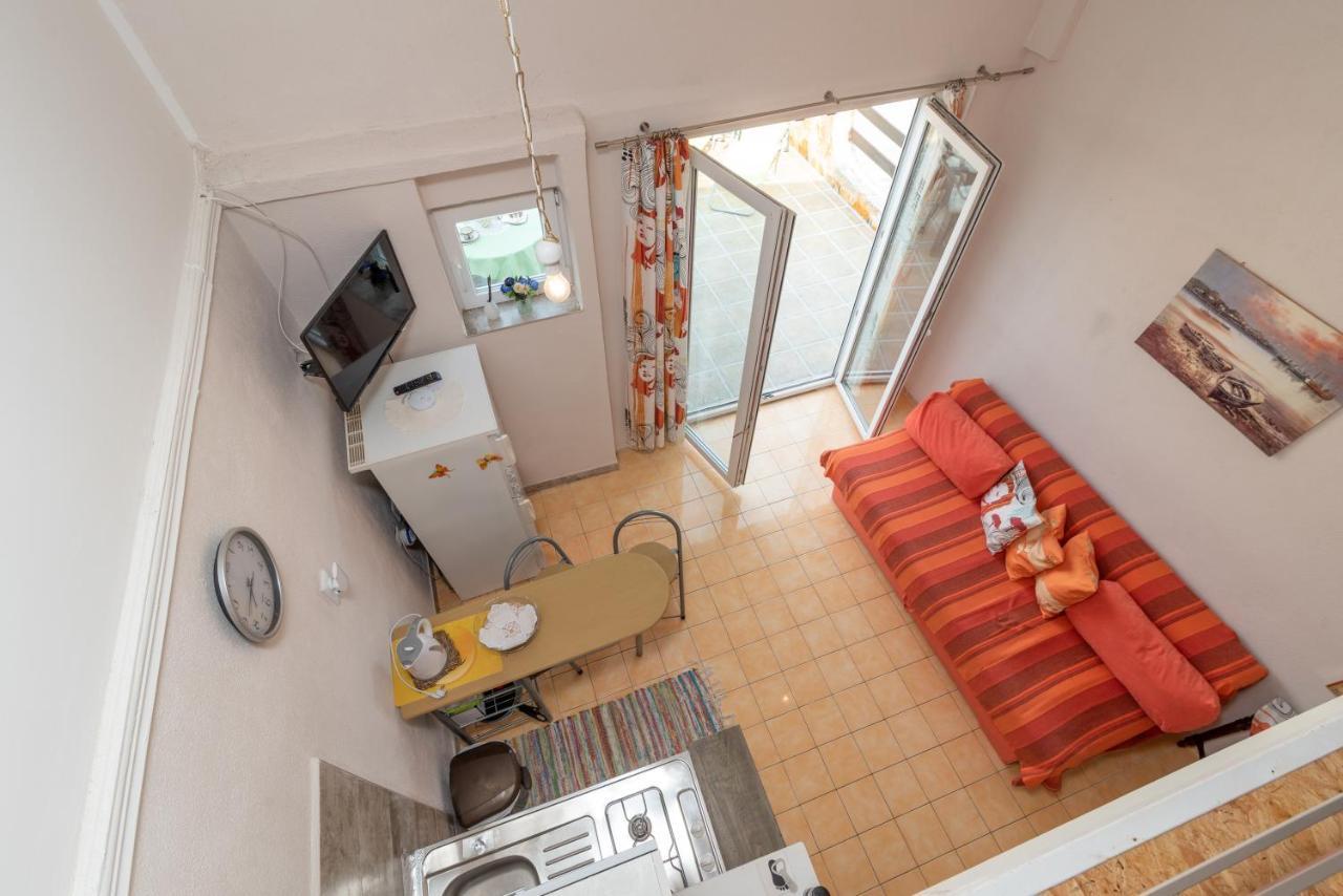 Apartmani Kate โตรกีร์ ภายนอก รูปภาพ